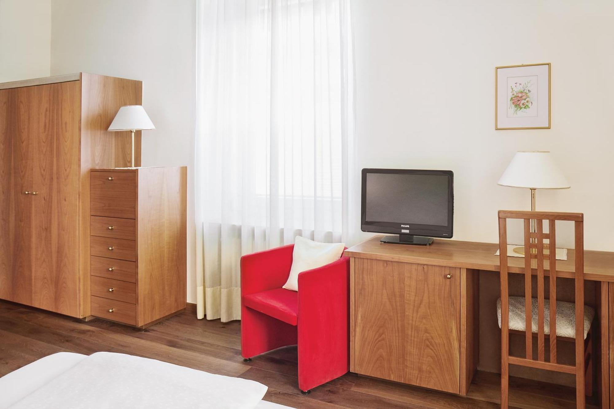 Hotel Sonnenhof Merano Exteriör bild