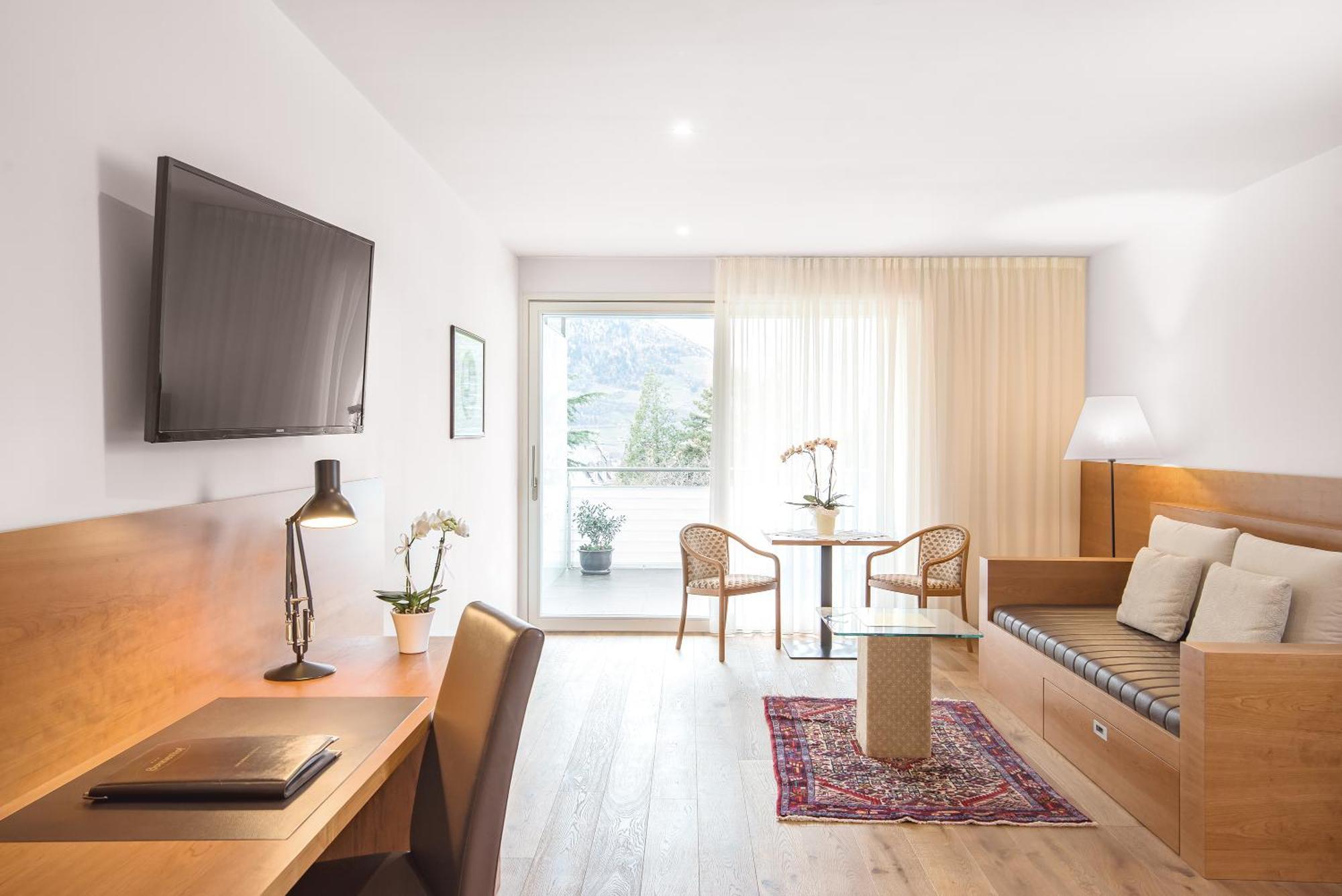 Hotel Sonnenhof Merano Exteriör bild