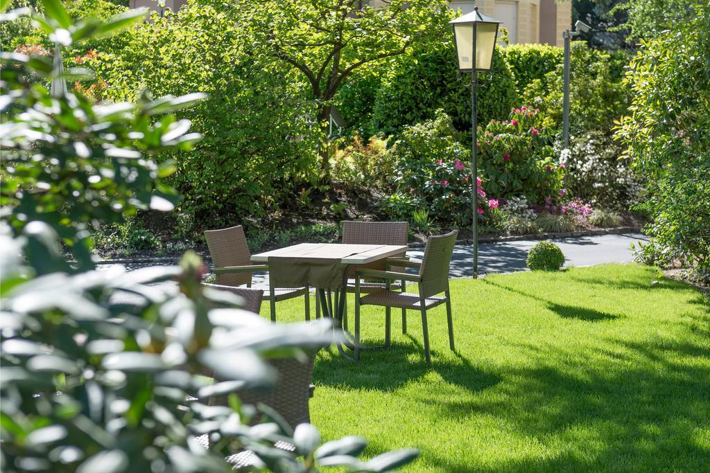 Hotel Sonnenhof Merano Exteriör bild